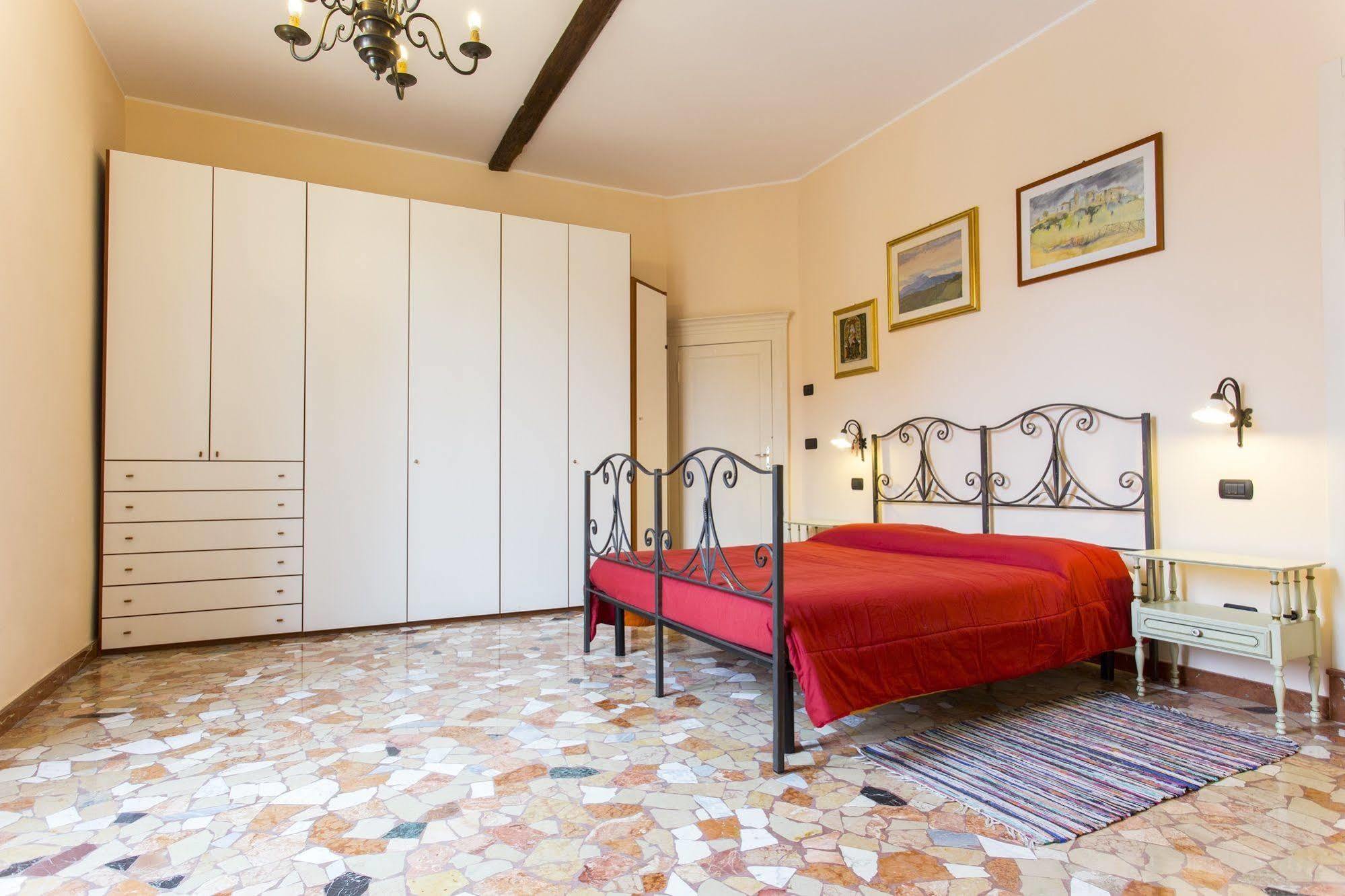 Petroni 38 By Studio Vita Bologne Extérieur photo